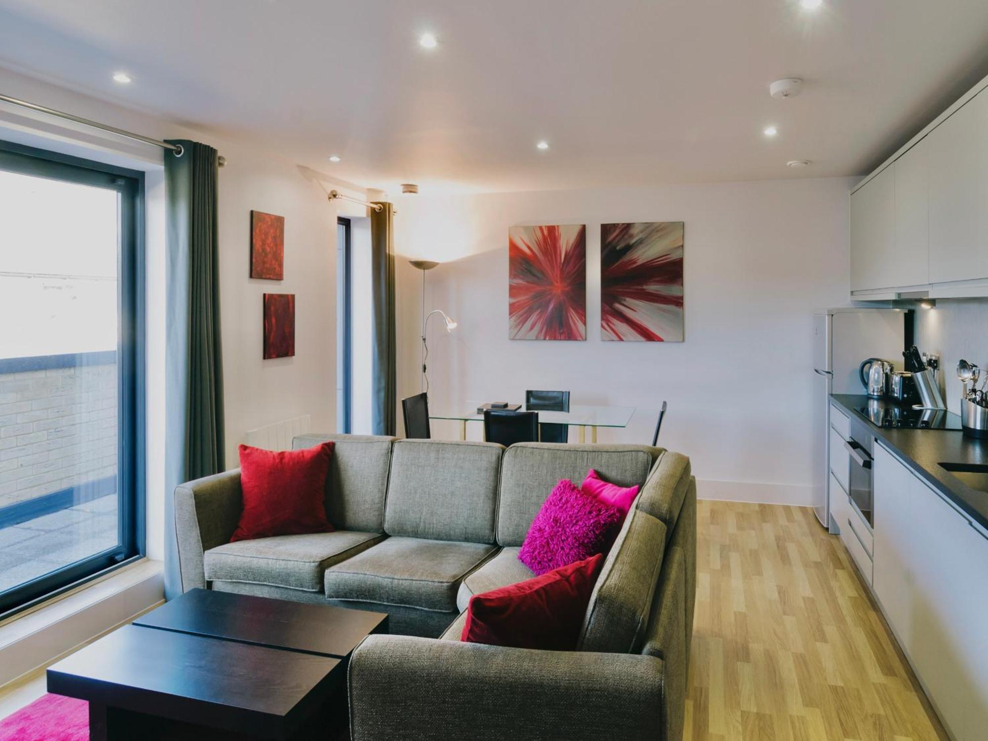 Your Space Apartments - Eden House Кембридж Екстер'єр фото