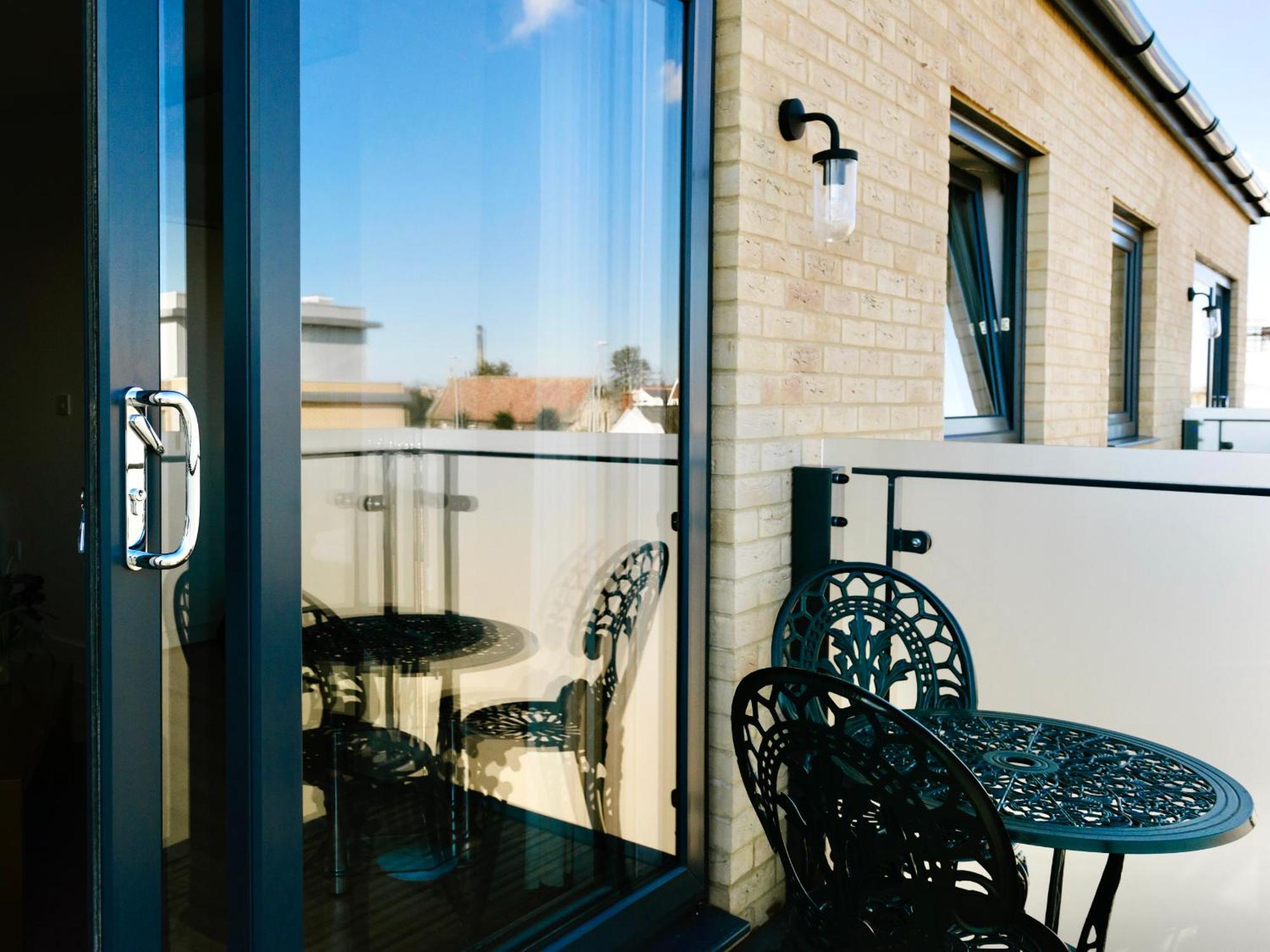 Your Space Apartments - Eden House Кембридж Екстер'єр фото