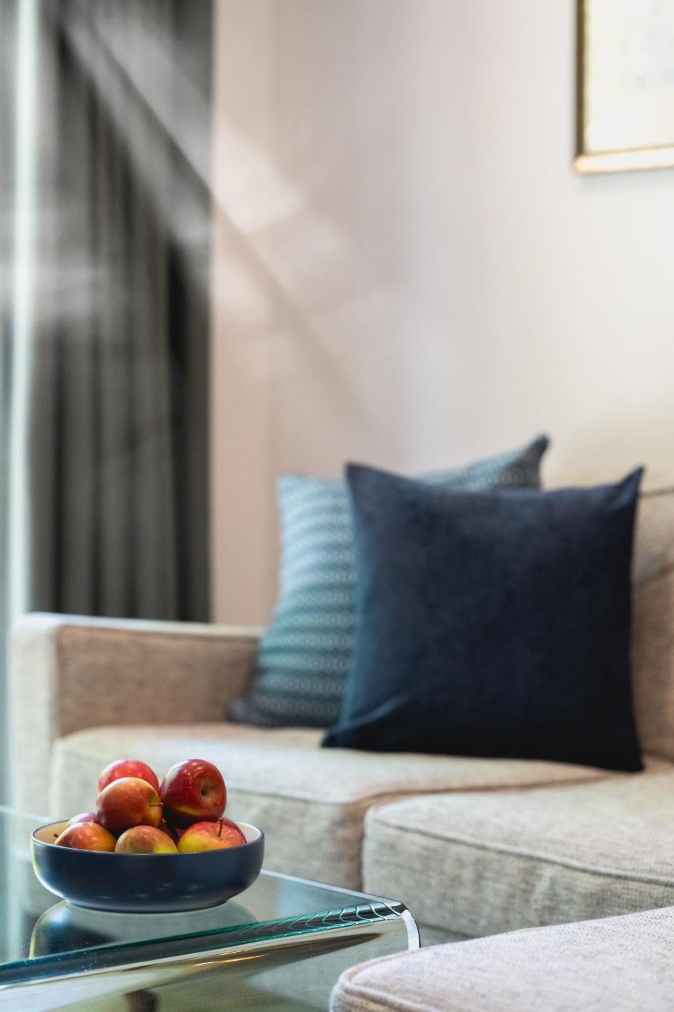 Your Space Apartments - Eden House Кембридж Екстер'єр фото